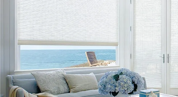 Hunter Douglas Provenance® Woven Wood Shades, wood shades near Chicago, Illinois (IL) and Milwaukee, Wisconsin (WI)