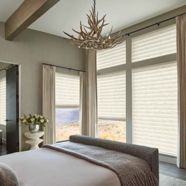 Aura-Illuminated-Shades,-Roman-Shades-Modern Roman Shades-nswt